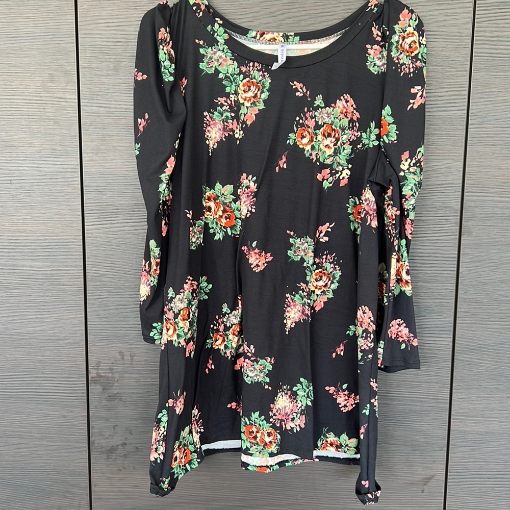 Piphany “Whitney” blouse
